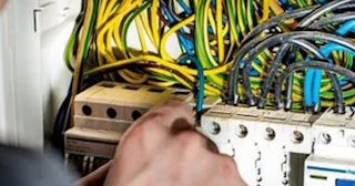 Электрика в частном доме под ключ в Заинске - стоимость услуг от 1571 руб.